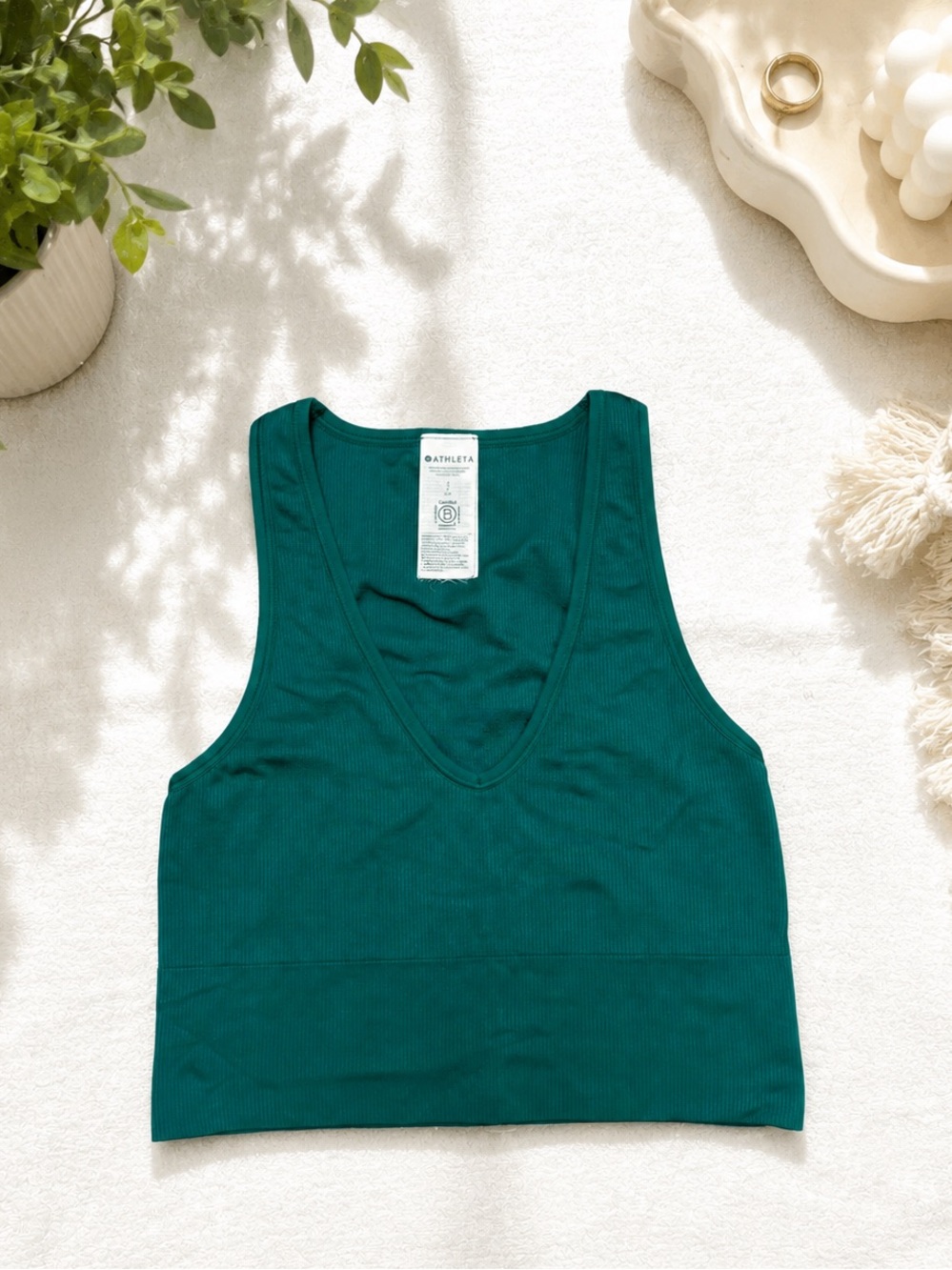 Athleta Ribbed Seamless V-Neck Crop Tank Green Size S - Picture 2 of 3